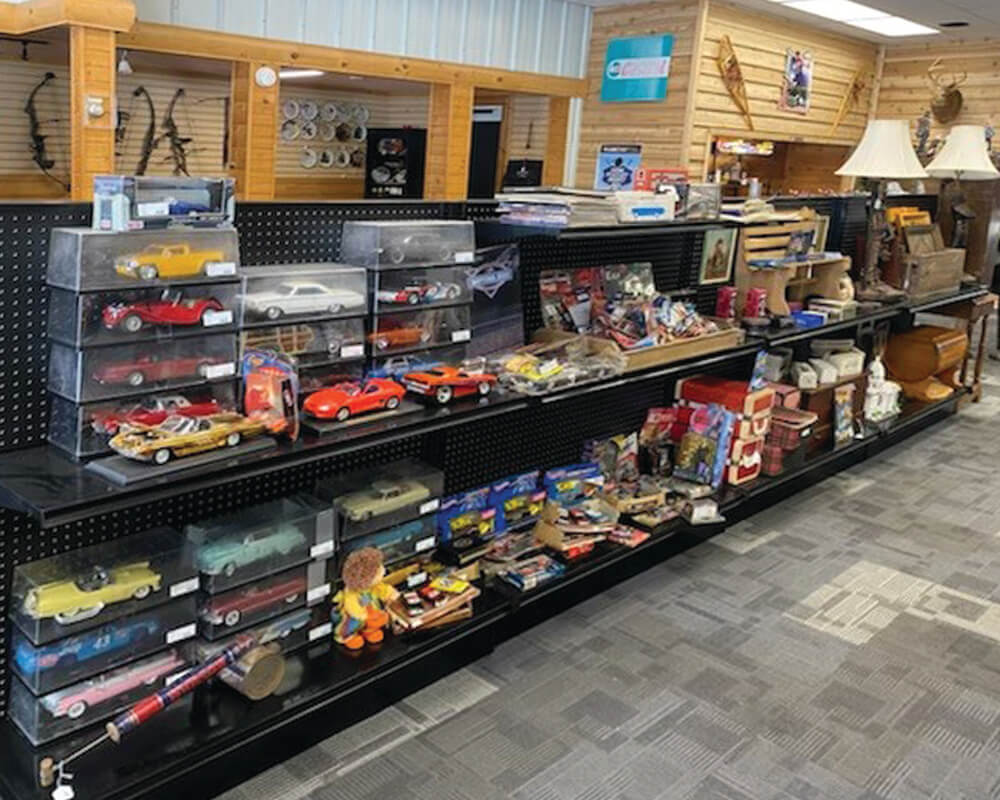 Cloquet Collectables for Sale